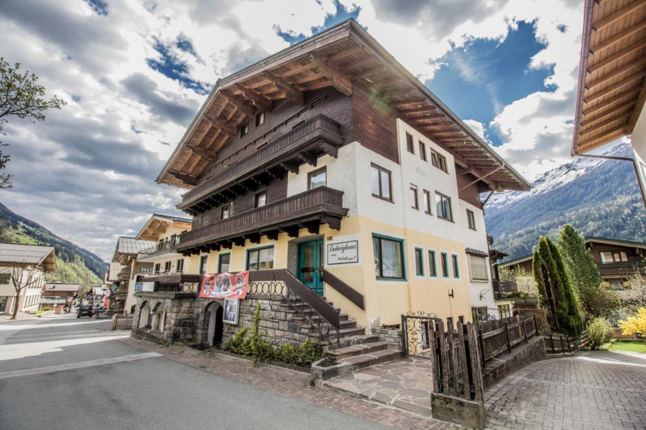 Ludwighaus Apartment Neukirchen am Grossvenediger Bagian luar foto