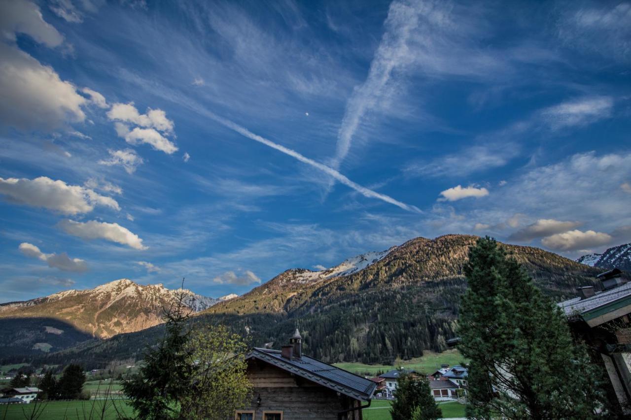 Ludwighaus Apartment Neukirchen am Grossvenediger Bagian luar foto