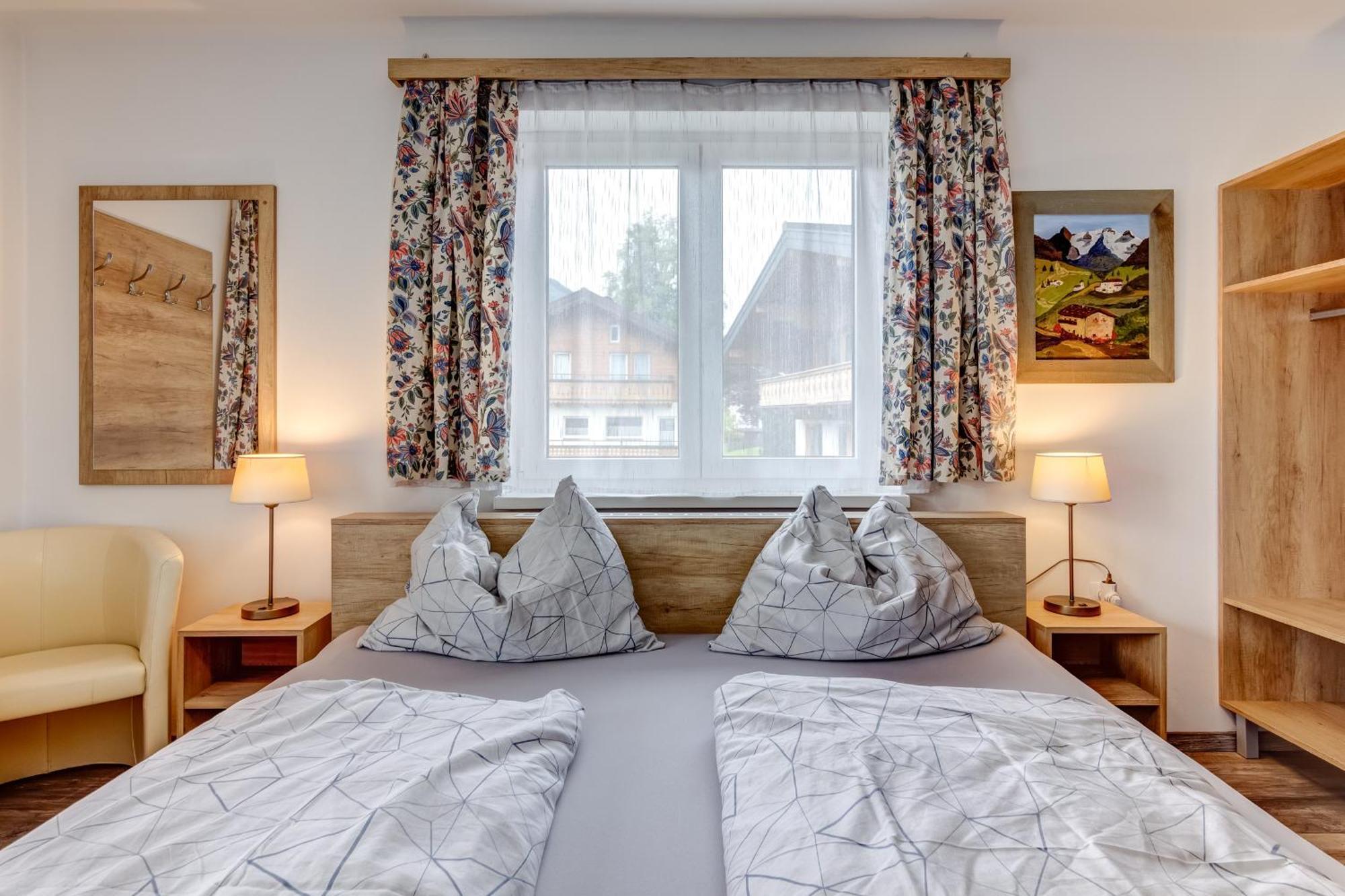 Ludwighaus Apartment Neukirchen am Grossvenediger Bagian luar foto
