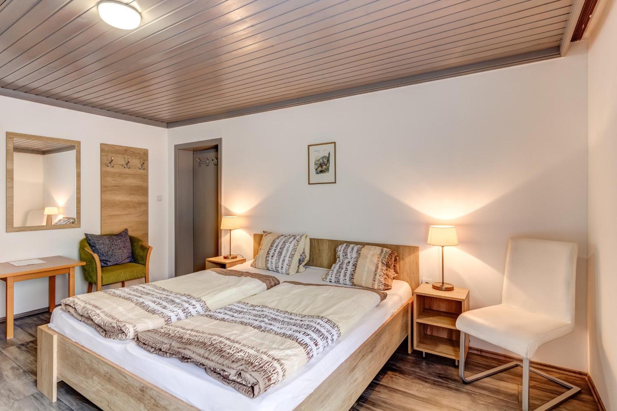 Ludwighaus Apartment Neukirchen am Grossvenediger Bagian luar foto