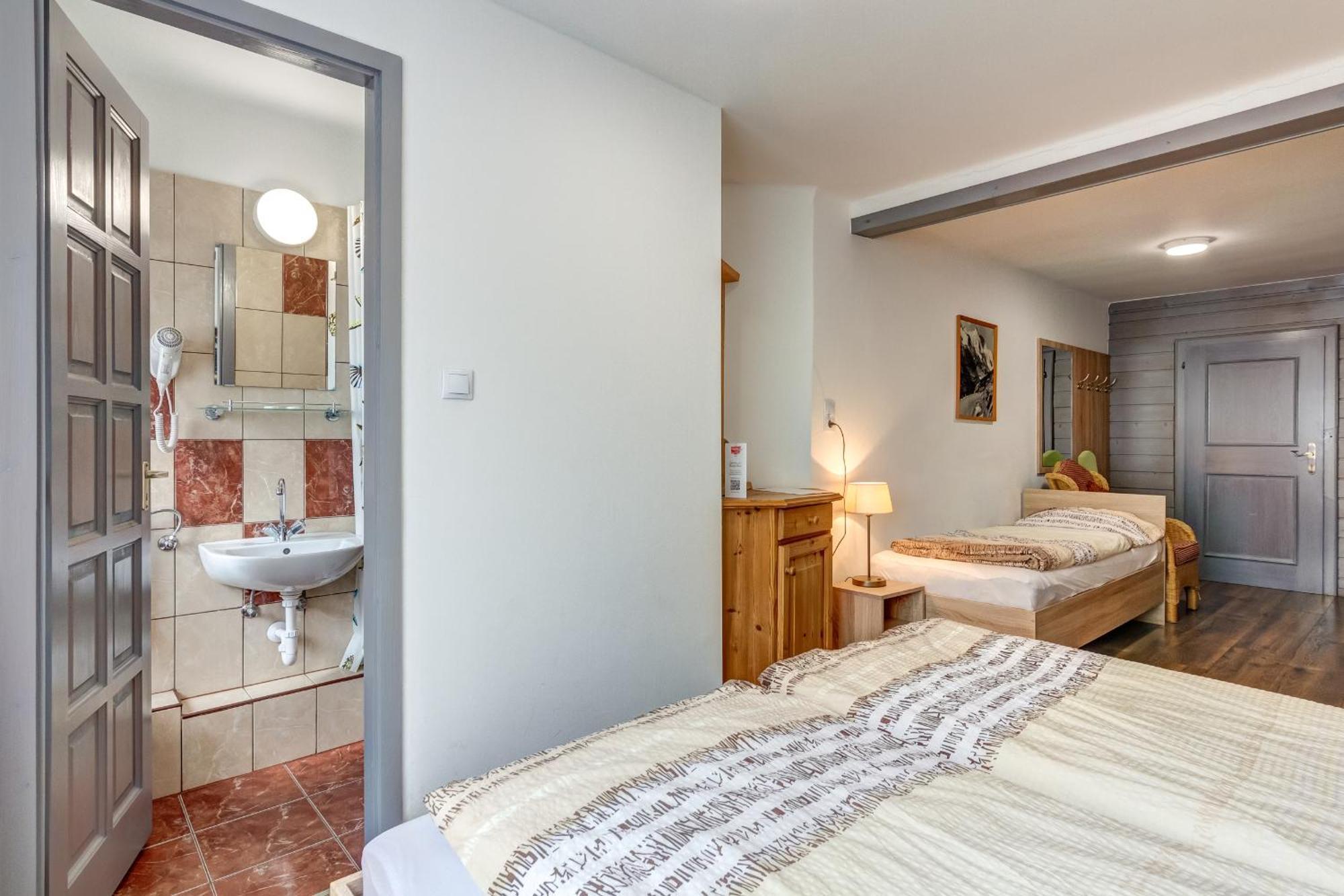 Ludwighaus Apartment Neukirchen am Grossvenediger Bagian luar foto